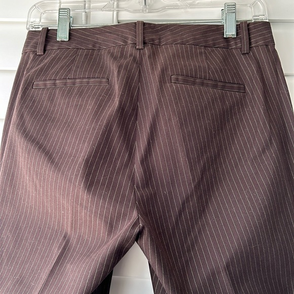 Lauren Brown Pinstriped pants - Picture 5 of 7